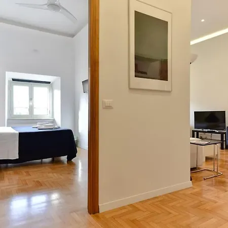 Stunning St.peter's Appartement Rome