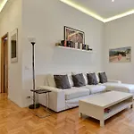 Stunning St.peter's Appartement